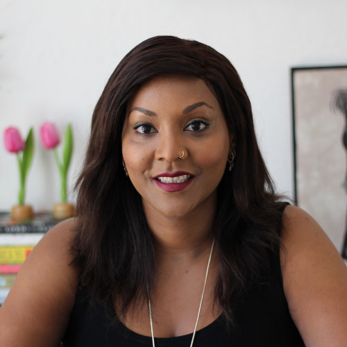 uclaanderson's tweet image. Kenyan-born Wambui Waiganjo (EMBA ’20 @wambuiwaithaka) is an M.D. turned management consultant as busy with life as she is planning a strategic career to the C-suite.
#WhyAnderson
bit.ly/2RQGJmV