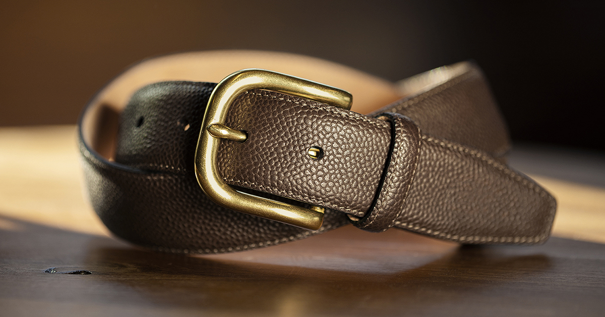 Dress it up or dress it down—our Pienza belt combines luxury craftsmanship with classic appeal to work with any outfit. Made from Italian full-grain leather hand-stitched by <a href="/BritishBeltCo/">The British Belt Company</a> , it’s got character to spare. Get yours now in two colors: dro.ps/pienza-tw