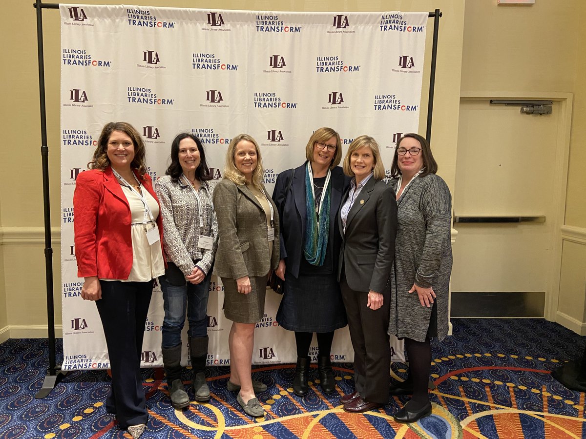 SenatorSuzy's tweet photo. π This morning I attended the @IllLibraryAssoc's West Suburban Library Legislative Lunch to discuss how we can support our local libraries through public policy. I was joined by @Rep_Mazzochi and some of our local Trustees from the Hinsdale Public Library. https://t.co/ixw0koTB5l