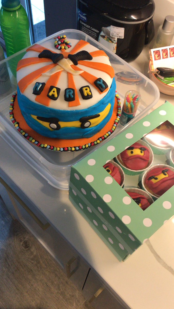 CausewayDesigns's tweet photo. Hey all! Just prepping presents and all that for my sons birthday tomorrow! My baby is 6! Loved his party at the weekend #ninjawarriors anyone else got celebrations this week? #WorcestershireHour https://t.co/KsWZdOHGCk