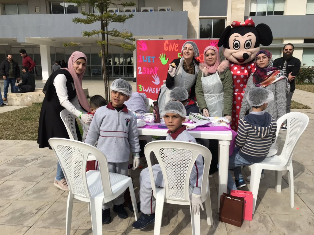 Celinakain's tweet photo. About today WINTER CHARITABLE EVENT❤️ various health related topics were bought up through activities such as food safety, health promotion, dental health, eye and vision, mental health, and personal hygiene🤩 #HealthyLiving #Awareness #kidshealth #publichealth #healthactivity https://t.co/Ps643Pqld1