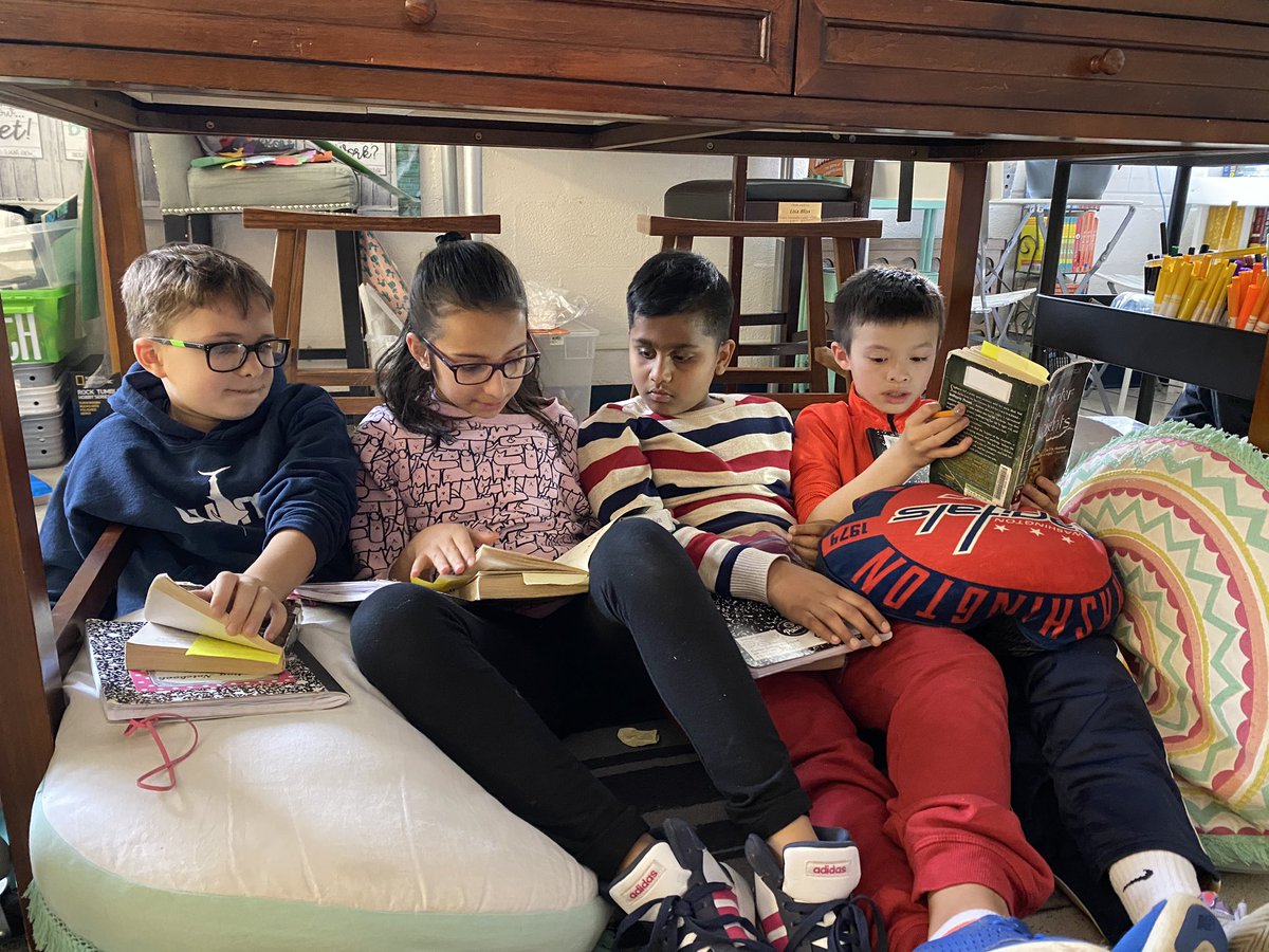 ablissfulclass's tweet image. Listening to fantasy book club discussions regarding perspective that are really tapping into the POG traits of collaboration &amp;amp; communication. The connections &amp;amp; all the giggles just make me🥰 @FreedomHillES @FCPSR2 @fcpsnews #fhhighlights #pogpol