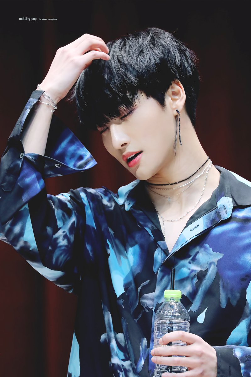 ☆━━━━━𝕕𝕒𝕪 𝟛𝟜 𝕠𝕗 𝟛𝟞𝟞━━━━━☆i wanna live in seonghwas armpit 