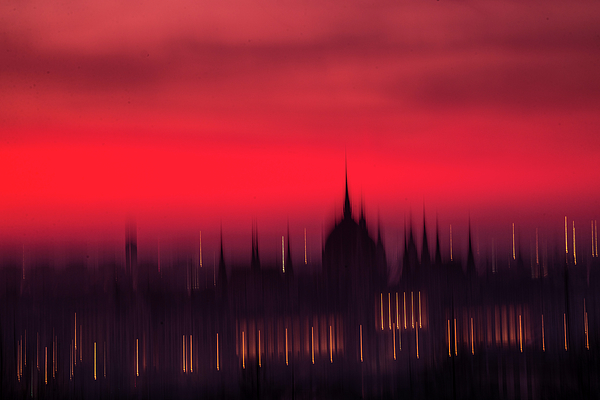 peter_zsolnai's tweet photo. New artwork for sale! - "Houses of Parlaiment" - https://t.co/zTbn3Vgy5u @fineartamerica https://t.co/LleQlEhDE1