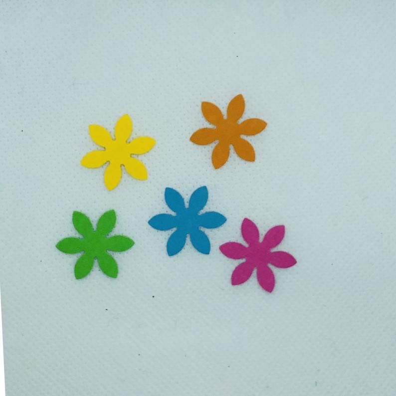 HodsonsD's tweet photo. Working on cards or scrapbooking for Spring...   check these out from my #etsy shop: Flower Garden / 200 piece / 5 colors / Daisy, Leaf, Dragonfly, Butterfly #supplies #hcdesignsbyangela #imagedecoration #dragonfly #butterflies #spring #picturetrimming https://t.co/F9XkNYWTVU https://t.co/Yvar0X1wvc