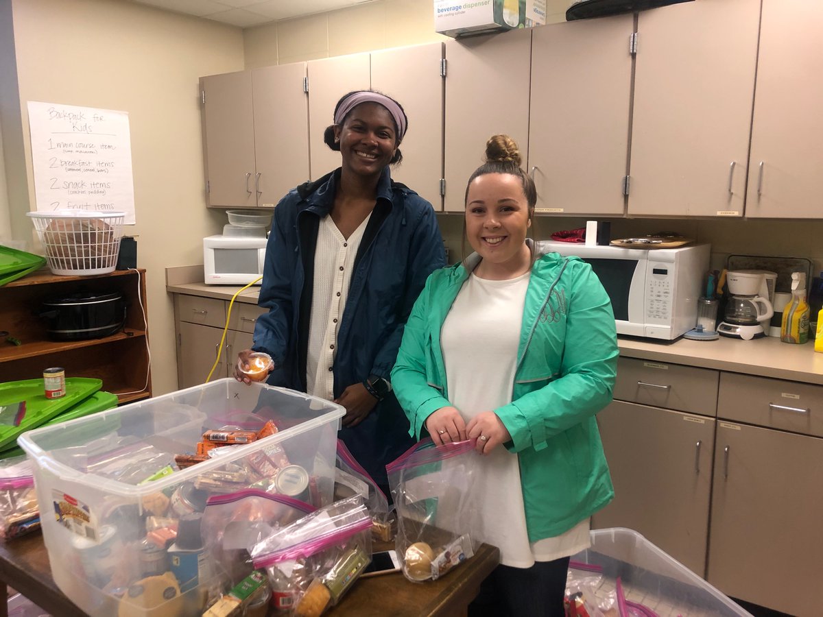 Troy_Service's tweet photo. It looks like there are some new faces in Civic Engagement! Help us welcome our new student workers Nicole and Delaney to the team!
#TroyService #studentserve https://t.co/u3UyQ0ej7H