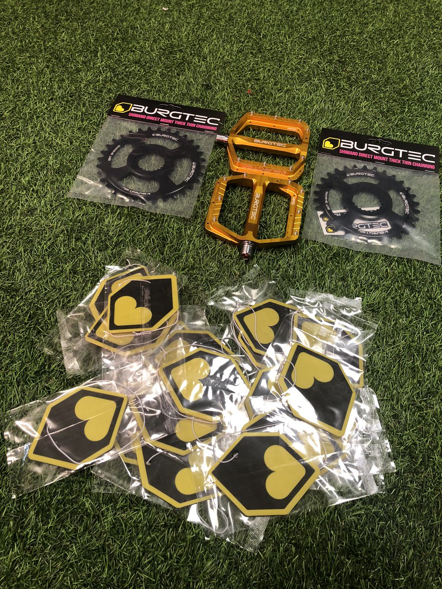 Cyclefixlimited's tweet photo. First come@first serve free @Burgtec air fresheners for all! #burgtec #cyclefix #flatpedalthunder #custom #mtb https://t.co/ywLQ6ajo5q