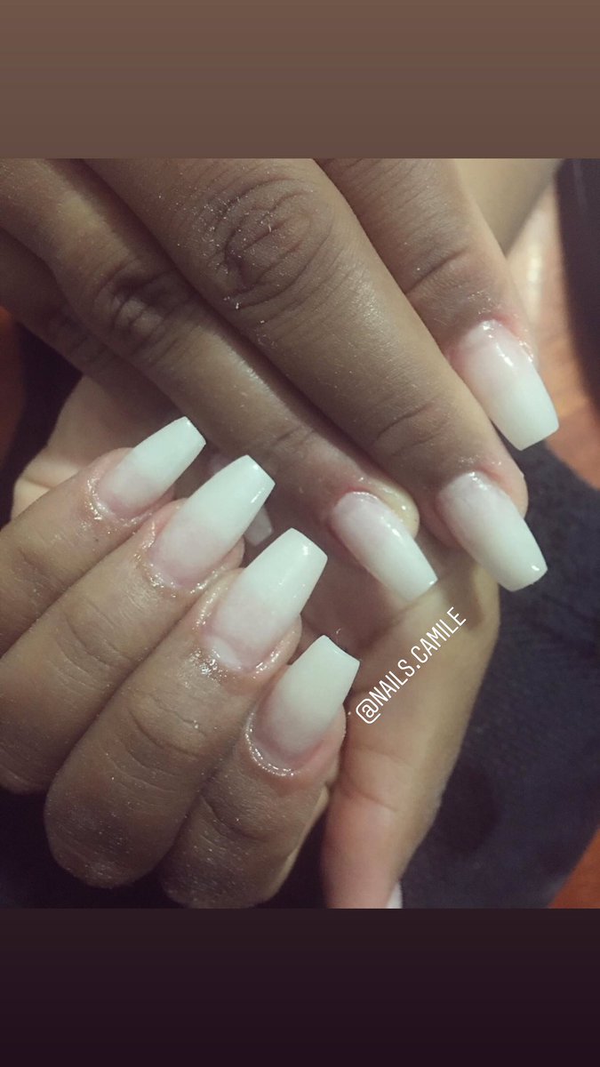 camillelopes79's tweet photo. Colocação de acrigel 💅🏼🥰
.
.
.
.
Agende seu horário, vemmm que está em promoção 🤩
#nailsdesign #topnails #poramor https://t.co/trwxKToASZ