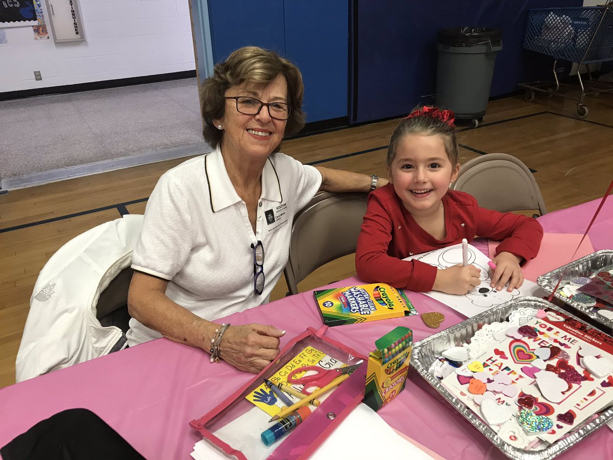 SherrieLubonski's tweet photo. Residents  from Whispering Knolls and soldiers overseas will soon get our valentines#shinebrightedison,#mlkPride,@mlk_elementary https://t.co/o4mOElRnEH