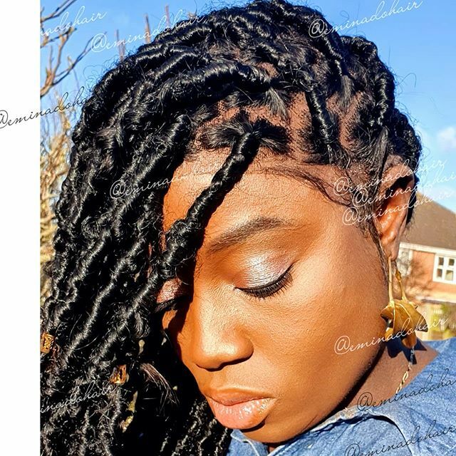 eminadowigs's tweet photo. #distressedfauxlocs wig close shot! .
.
.
.
.
.
.#boxbraid #sisterslocs #naturalhairgrowth #wigmaker #trianglebraids #twistout #crochethairstyles #crochetlocs #nulocs #nulocsbobbiboss #fauxlocs #fauxlocswig #beautyinfluencer #makeupforblackwomen #amuahub #melaninmakeupdaily… https://t.co/BnGJrNjYUj