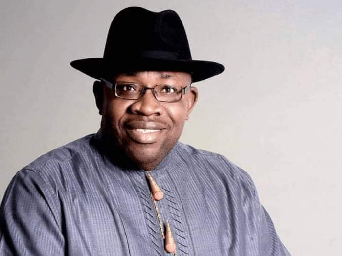 The_NSJ's tweet photo. Dickson plans to leave Nigeria, after looting the state treasury to coma, Nebana alleged https://t.co/xOA2VMeFEg https://t.co/3igpva3hlI