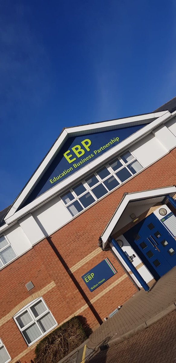 Allen_Signs's tweet photo. Installed signage @EBP_UK today #paint #signage #lettering #signtrays
Also good to see @Justaudivw whilst they serviced our designers AUDI A4. Still looking great #signs #graphics https://t.co/mqNnsdiGZa