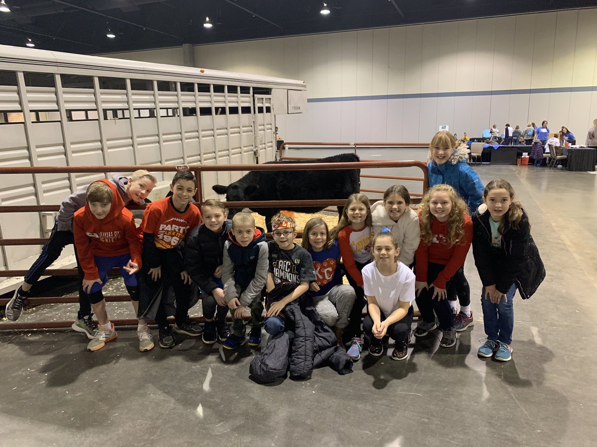 WSEDeTerra's tweet photo. We had a great time at #sliceofag! Thanks @JoCoExtension #ageducation #agriculture #agliteracy https://t.co/ragD1G7Roy
