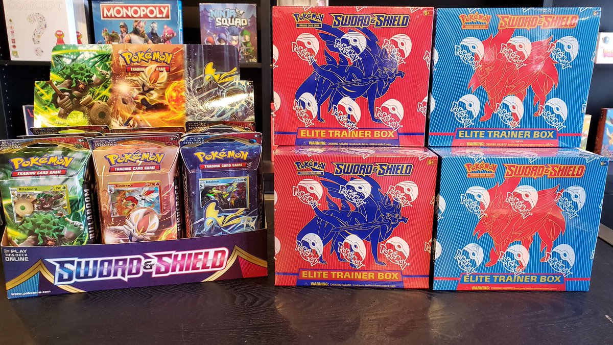 DVGCHMP's tweet image. I came in like a Pokeball! I just wanted to catch them all! Lookie here we got some more! New Sword &amp;amp; Shield is in the store!  
#PokemonTCG