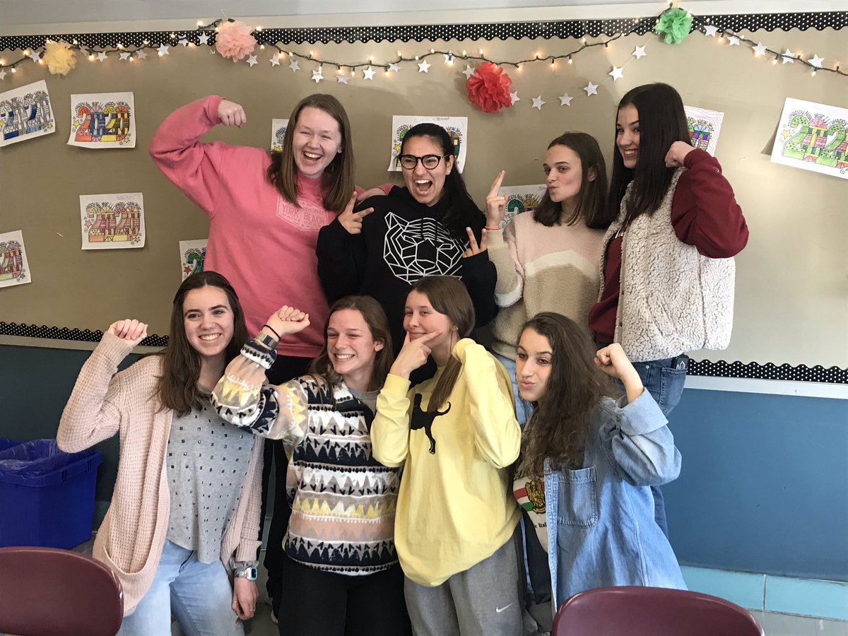 MrsGogginELHS's tweet photo. So proud that I get to be the advisor to @ELHSspartans first ever Women’s Empowerment Club! Look out world - these girls are fierce 👩🏽‍💻👩🏻‍🚀👩🏻‍🔧🦸🏼‍♀️🦹🏽‍♀️ https://t.co/H4xTetqhBQ