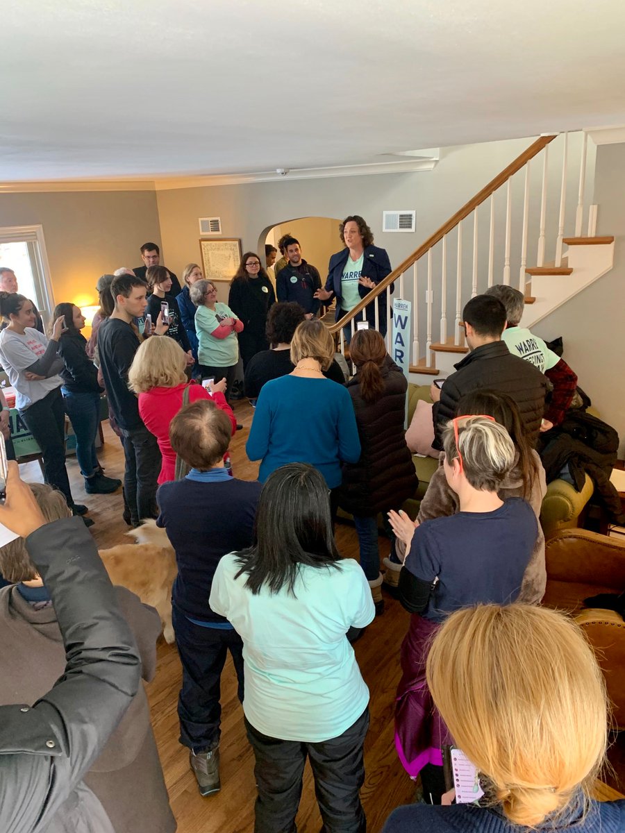 Rep. Katie Porter at the Des Moines canvass launch.