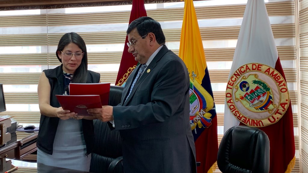 [AHORA] Firma de Convenio Marco de Cooperación interinstitucional entre la <a href="/UTecnicaAmbato/">Universidad Técnica de Ambato</a> y el Servicio Integrado de Seguridad  ECU-911 <a href="/ECU911Ambato/">Coordinación Zonal 3 ECU 911 Ambato</a> 🤝
#YoSoyDeLaUTA