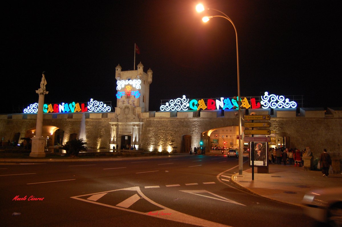 manolotrigueros's tweet photo. Recuerdo del Carnaval de Cádiz-2011. 
@Carnavaladictos

@alsondecarnaval
 #carnavaldecadiz #carnaval2011
@iniciarsesion https://t.co/oUeZyTBbuc