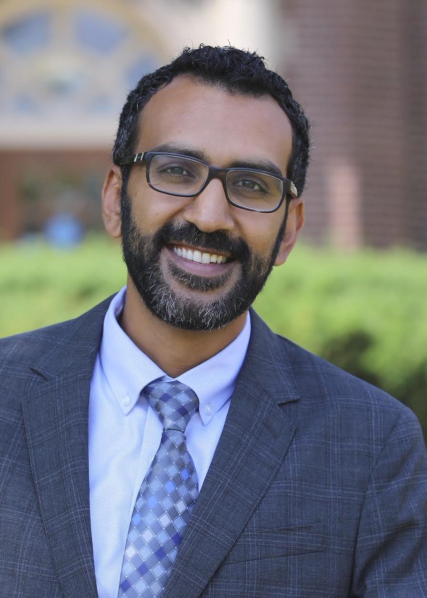 SUSchoolofEd's tweet photo. Khuram Hussain G’10 (CFE) has been named vice president for diversity, equity and inclusion of @HWSColleges! Congratulations Khuram! #ProudToBeSOE https://t.co/0SJy5o0Fqs https://t.co/hfXdQkRQEc