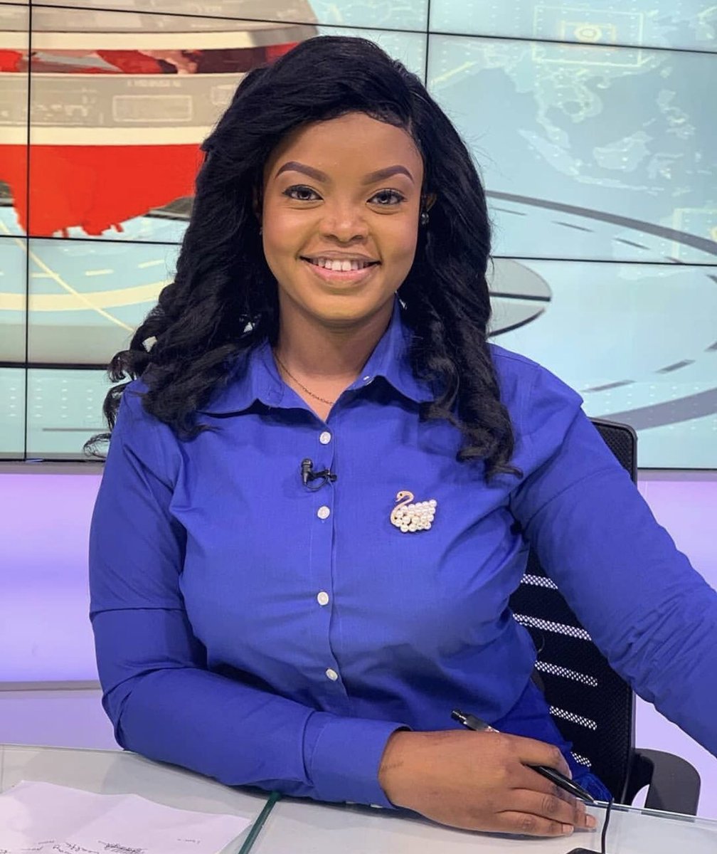 Society_watch's tweet image. @tv3_ghana so all this while @rihanna’s younger sister works with you? She’s a screen goddess merrrrnn
#societynews #societyreact