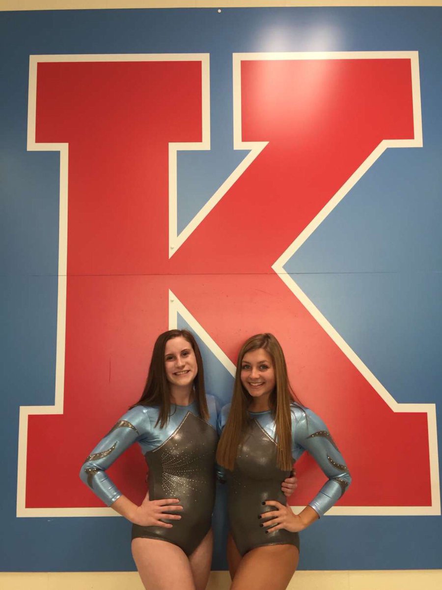 LADY KNIGHTS MEET DAY🤸🏼‍♂️
@ Cincinnati Country Day 
recognition starts @ 6:00
#bethere #supportyourseniors