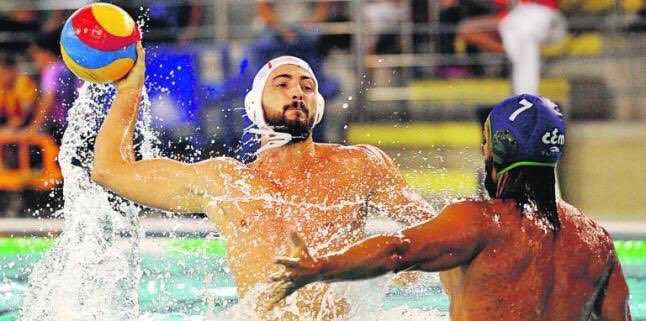 📌 La prèvia de l’Absolut Masculí

“Torna la Champions!”

clubnatacioterrassa.cat/el-senior-masc…

#waterpolo
#Terrassa
#MareaRoja⚪️🔴 

<a href="/mrw_es/">MRW España</a> 
<a href="/mrw_terrassa/">MRW Terrassa</a>
<a href="/infisport/">Infisport ®</a> 
<a href="/coverprotec/">coverprotec</a>
<a href="/netegescoral/">Neteges Coral</a>
<a href="/VYCindustrial/">VYC industrial, sau</a>
<a href="/Dissenysport/">Disseny Sport</a>

Foto per <a href="/franpolo3/">Fran Sánchez</a>