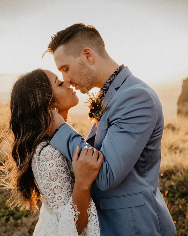 KamaCatchMe's tweet photo. Corina &amp; Tyler turning up the heat during their adventure elopement. We’ve got Some exciting news to share about this wedding which we’ll be announcing real soon! https://t.co/GUQAW5MnQX https://t.co/co3ABtmadL