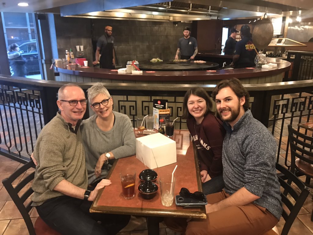 cwinter2's tweet image. Happy Birthday 🎂🎈🎁 Gwynnie!! We ❤️❤️❤️ you❣️Great celebrating with you &amp;amp; Graham yesterday!!