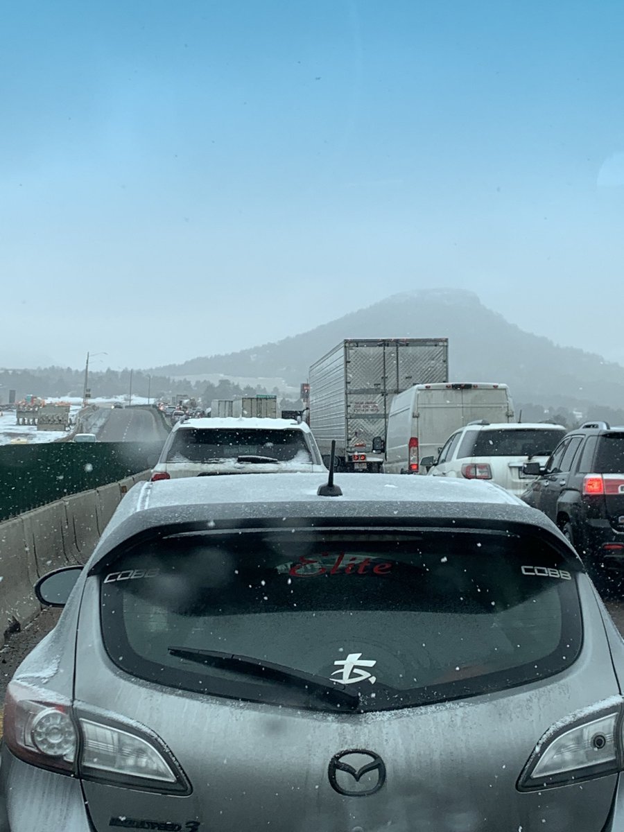 debtakahara's tweet photo. Update: we’ve gone less and a mile in the last hour #GapProject #accidentahead still not snowing much. @KDVR @channel2kwgn https://t.co/xbtF2SzJj4