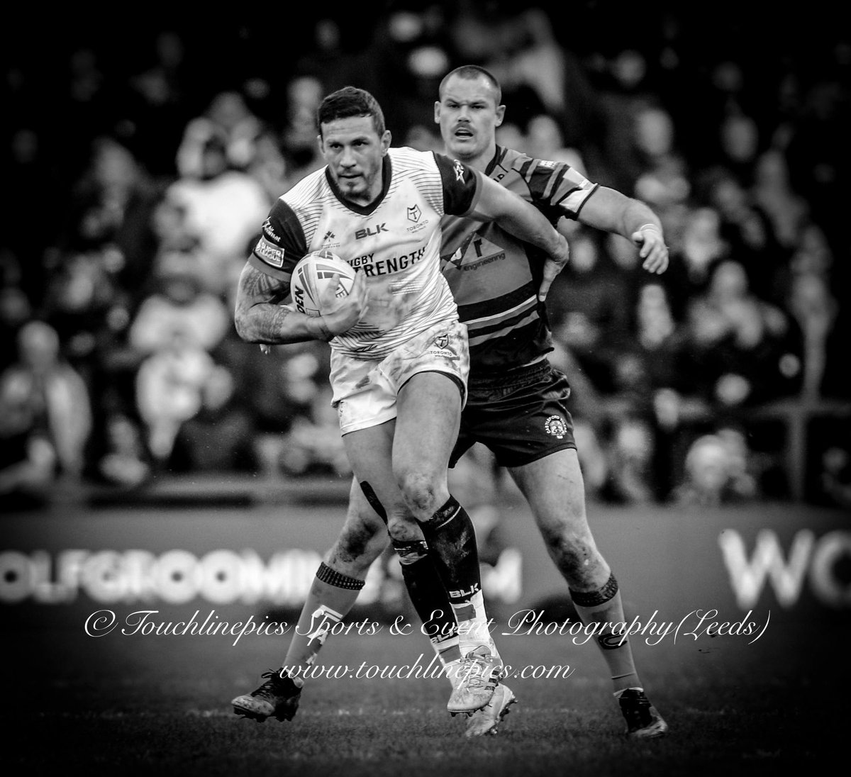 Touchlinepics's tweet photo. A few more @SonnyBWilliams pics from his @TOwolfpack debut against @CTRLFC at @EmeraldStadium in the @SuperLeague #rugbyleague #torontowolfpack #touchlinepics #wolfpacksnapper https://t.co/VKLJ7ChGcI
