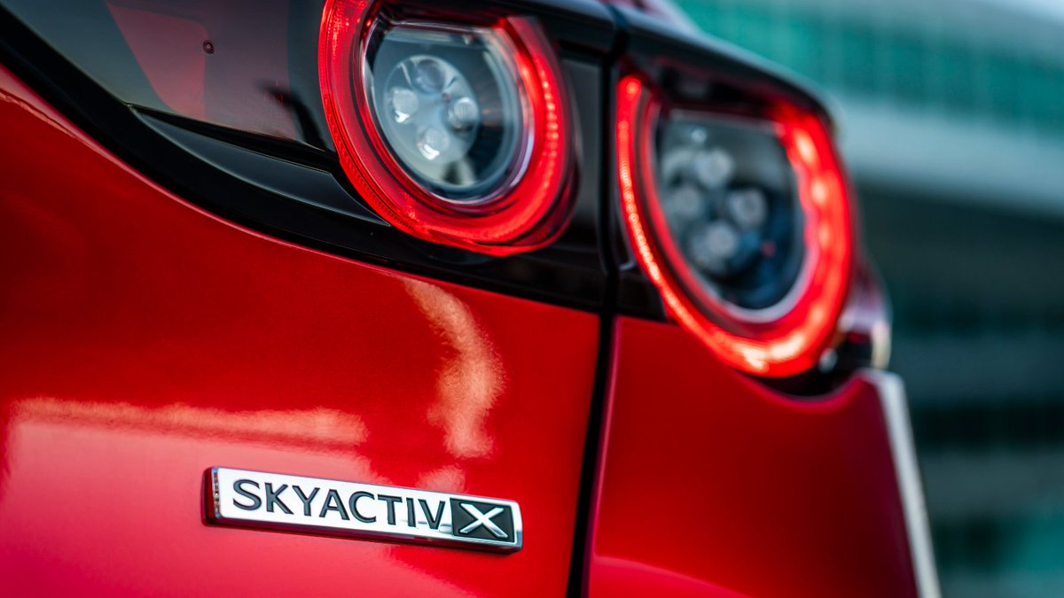 GDarding's tweet image. Que se cache-t-il dans les entrailles du Mazda Skyactiv-X ? A quoi correspond son mode de fonctionnement SPCCI et en quoi est-ce mieux que les moteurs HCCI ? Un moteur HCCI, c'est quoi au juste ? guillaumedarding.fr/presentation-m…