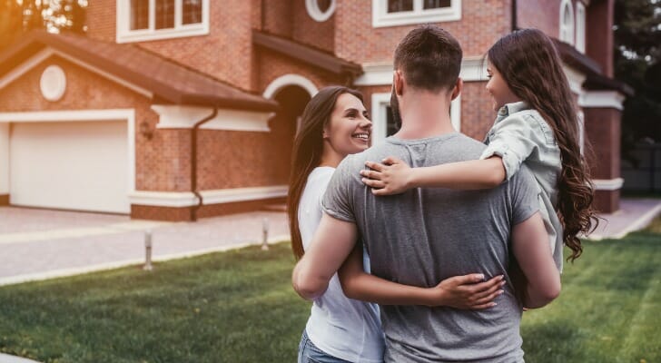 LincolnLoans's tweet photo. Wondering what type of #home will be perfect for your family? Check out this quick guide from https://t.co/eT3pIl4tWm that breaks down the different categories to help you narrow down your search! 🏠🏡🏘️

https://t.co/Gohw3MHHHW

#FirstTimeHomeBuyer #HomeForSale #ForeverHome https://t.co/XxSbKhjNgX