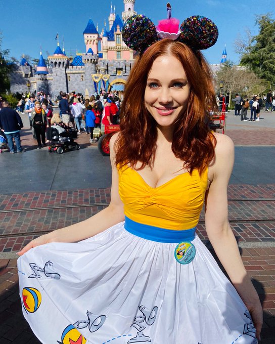 Celebrating my Birthday at the Magic Kingdom. Thank you so much for all the sweet wishes and all the<a href="/tag/nopanties"class="tags"><span>#nopanties</span></a>