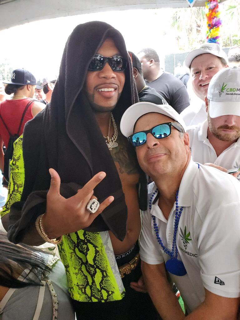 caralately's tweet photo. @official_flo did you enjoy the company of my boss, Attorney Bergel, as much as he did yours? #bromance #brotherfromanothermother #gronkssuperbowlparty https://t.co/kmupOrwcl7