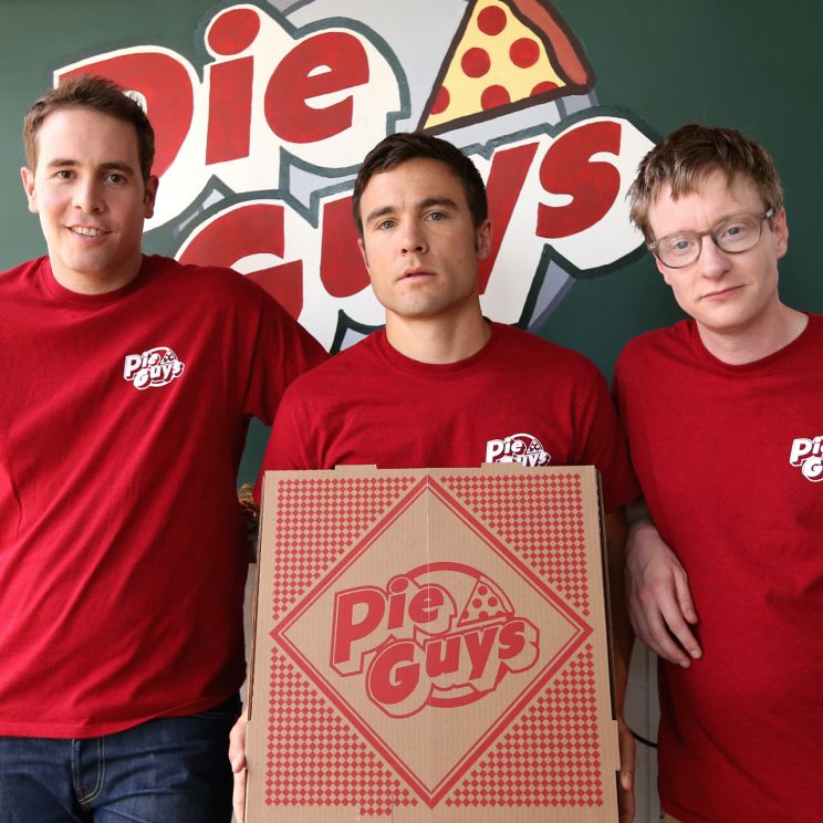 EncarniSegura06's tweet photo. @JonBarinholtz ♥️@JonBarinholtz 💞 🍕 @robbelushi 🍕 @MortBurke 💕
Pie Guys the best, so funny and the most special I love it! I love you so much sweet guys and of course delicious pizza 😊😏😘♥️✨ #JonBarinholtz #pieguys https://t.co/ZEnKlobGbP