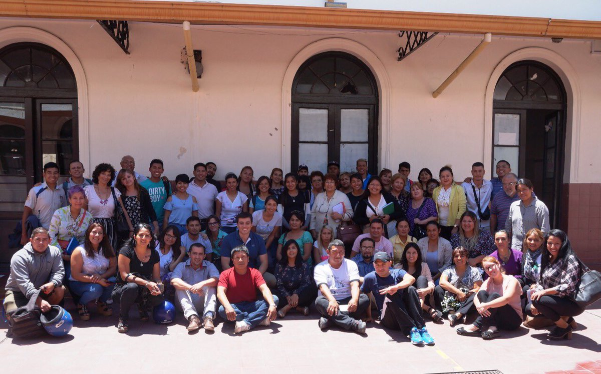 MEducacionSalta's tweet photo. El sábado comienzan a funcionar las “Escuelas Abiertas” en toda la provincia de #Salta 
El fin de semana que pasó se capacitó a los docentes que estarán al frente de este programa que se realizará todos los sábados del año. 

Más info en: https://t.co/LKThjK1hMF https://t.co/RHGRMOph8r