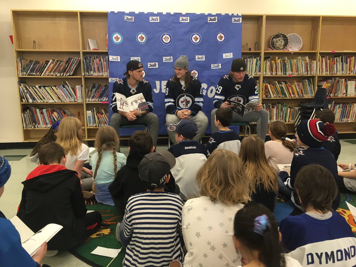 cdesrochers15's tweet photo. We are grateful to @NHLJets @NikolajEhlers24 @PatrikLaine29 @SamiNiku for reading to us @WSDJBM #readingtakesflight https://t.co/0gWOTuBMe8