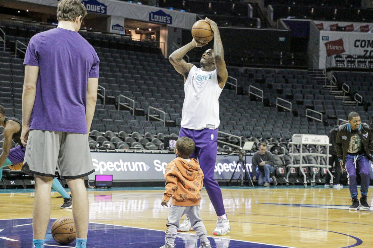 hornets's tweet photo. Like Father, Like Son 💜

#AllFly https://t.co/DRzmj2MS4P