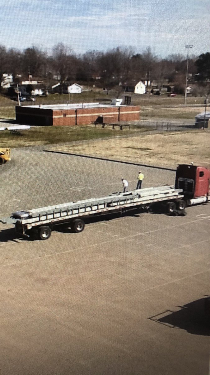 BillThorpe17's tweet photo. The steel has arrived for the gym renovation. #triggschools https://t.co/zLMc5dIU4Q