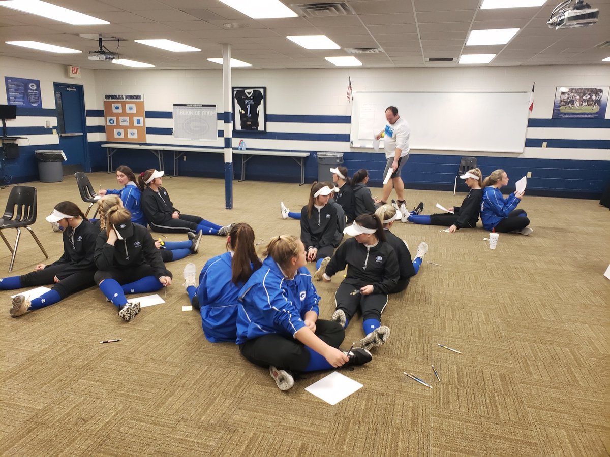 Thank you Mr. Brown, for starting our week off right! We enjoyed our Character talk on Perception and Inspiration. Challenge accepted! #EFND #WithPurpose #INSCEPTION <a href="/GeorgetownHS/">Georgetown HS</a> <a href="/GHSVetAsst/">GHS Veterinary Assistant Program</a>