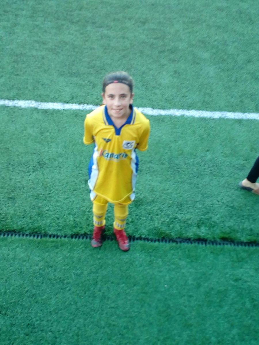 ikerorotava's tweet photo. Otra convocatoria de mi hermana naiala con la selección de Tenerife @FloridaCF https://t.co/sdiXLAmOjd