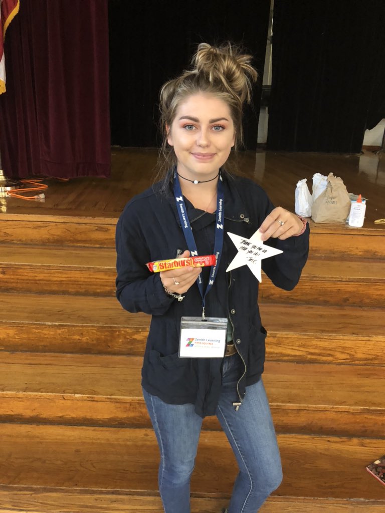 ZenithJon's tweet photo. Ms. Piper has held various roles for @ZenithKidsTX . She was previously a #programclerk, but now serves as a #groupleader @WhittierES_HISD. She brings energy and fun to her program. #caughtbeingastar π«π«π« https://t.co/JIhCOZiCfB