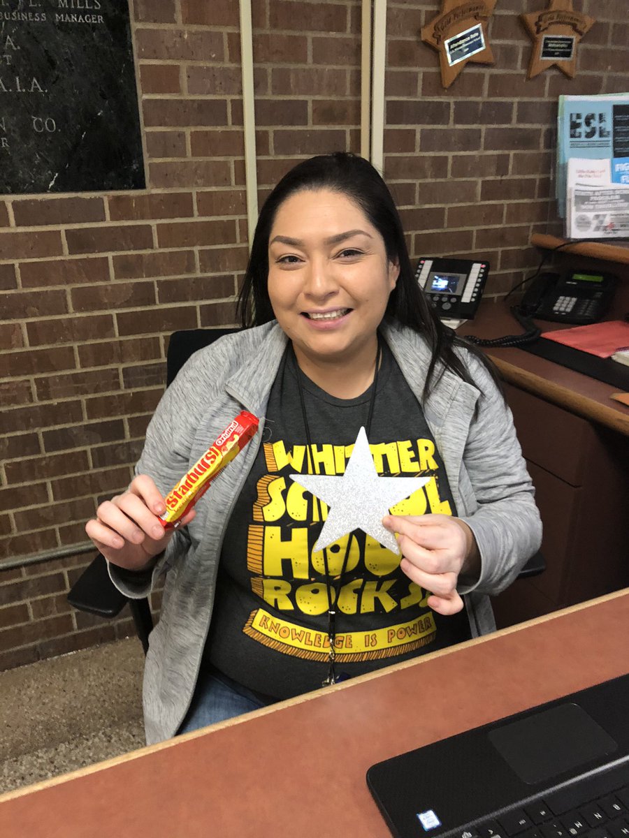 ZenithJon's tweet photo. Ms. Sonia is an employee @WhittierES_HISD during the school day, and works as a #programclerk for @ZenithKidsTX after care. Ms. Sonia is great at keeping up with paperwork, and customer service. #caughtbeingastar π«π«π« https://t.co/ZMuk5IP3ZT