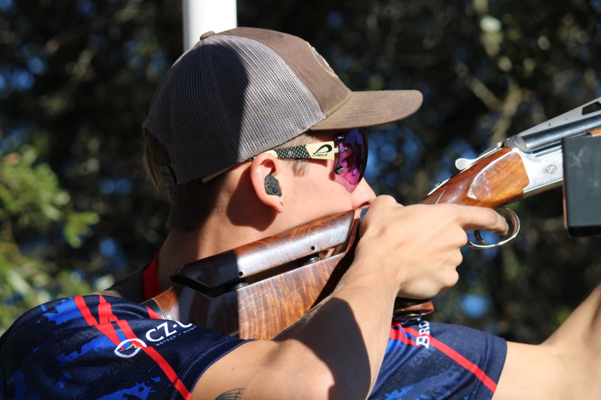 MontePRankin's tweet photo. The ACUI Lower Midwest Regionals shoot was such a great experience! I shot a 97/100 on sporting the first day coming out with 1st in the High School division. Shot 47/50 in Super Sporting coming in 2nd in the high school division. @espamerica @PILLAsport @zoli_uk https://t.co/sx03M490s4