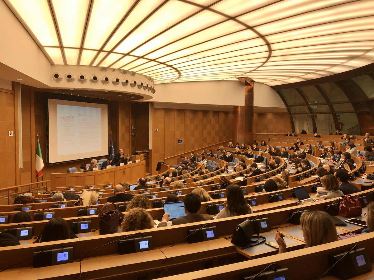 annaljsa's tweet photo. Media education: più consapevolezza, più opportunità, più futuro.

Bello poter portare a @Montecitorio l’esperienza di #FigliVirtuali (@ediz_erickson) e parlare di #DigitalEducation. 

#pasocial

🔗 il link al video degli interventi del mio panel https://t.co/6xRfGgsBNr https://t.co/uK7QFJf79W