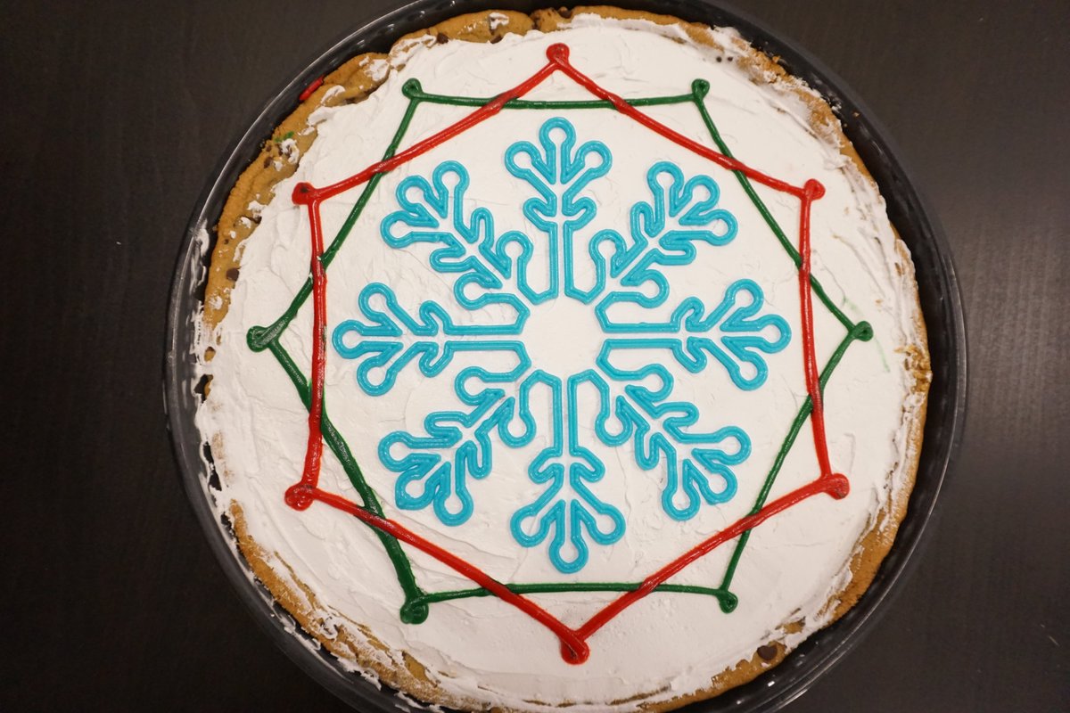 BeeHex3D's tweet photo. Snowflakes are pretty fun to print.

#3Dprinting #BeeHex #cookie #cake #cookiecake https://t.co/UIIK2sq1Te