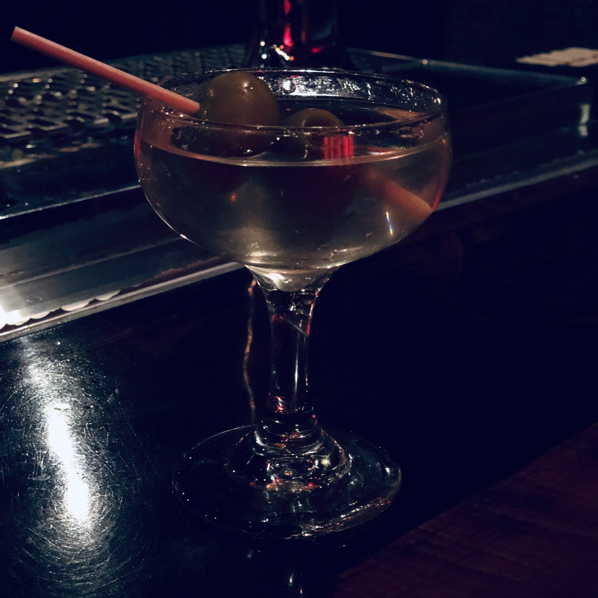 WanderNorthMN's tweet photo. #Martinimonday. Gin or Vodka martini, what’s your favorite? https://t.co/KohsPdhOPi