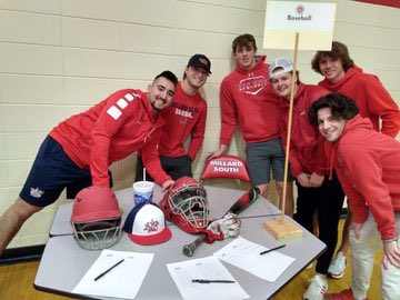 MSHS_Baseball's tweet photo. Thank you fellas for speaking with the future Patriots at the activities fair tonight!  High character men!
@MSHSactivities https://t.co/v5e9jVySuP