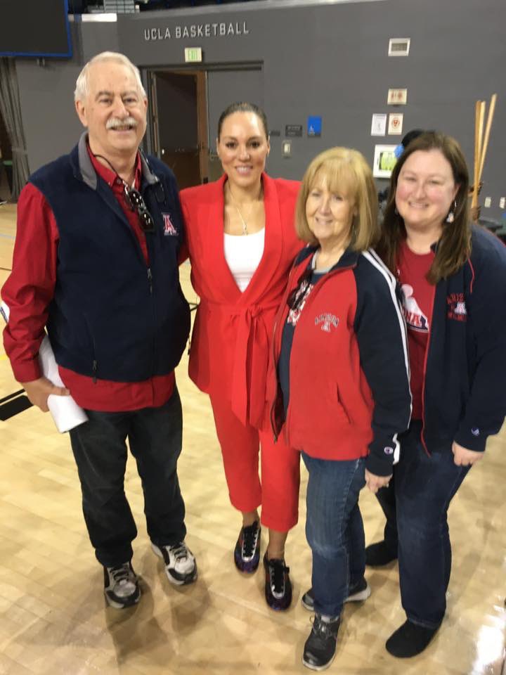 arizonaalumniLA's tweet photo. Happy birthday @AdiaBarnes! The #socalcats love you! #BearDown https://t.co/etkuEQCTGx