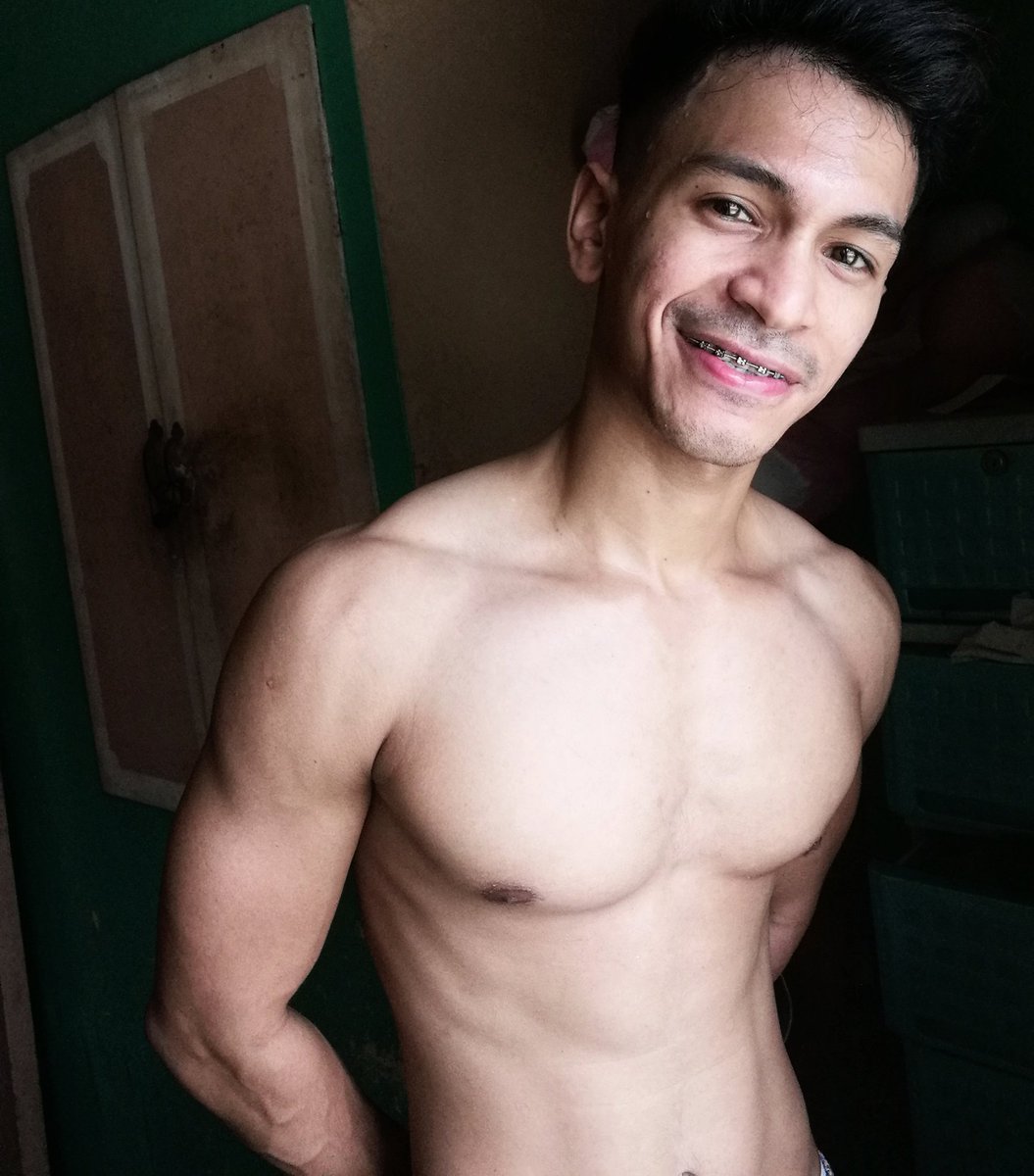 Ranjit241's tweet photo. Let's do this 💯

#paparan
#asianbod https://t.co/SYKvyXw8Ea